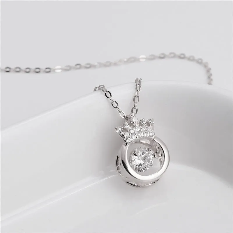 PERFECT GIFT 👑   Crown Necklace
