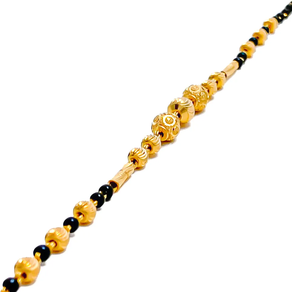 Regal Sophisticated 2k Gold Black Bead Bracelet