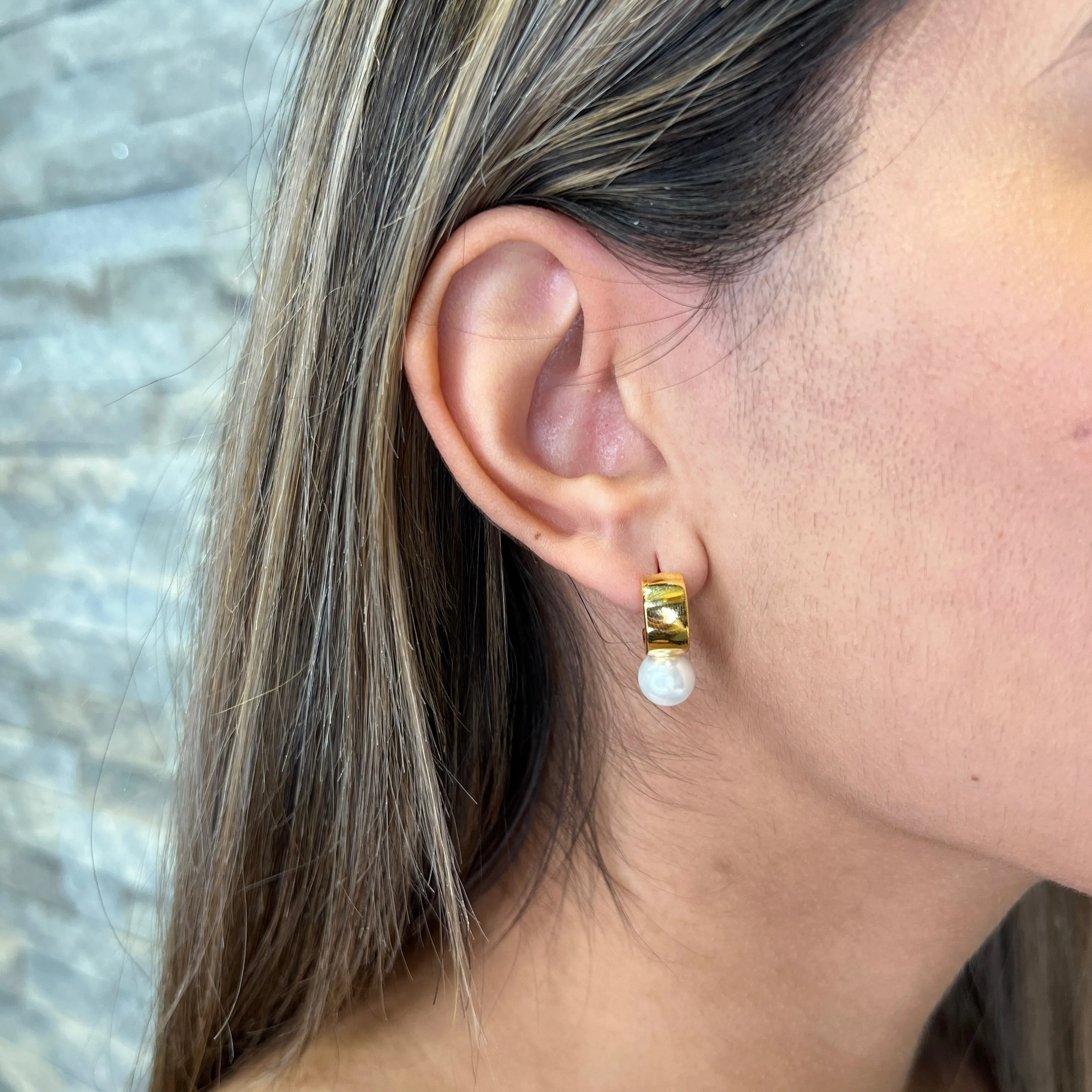 Reign Sterling Silver 18K Gold Plated (8mm) White Shell Pearl Huggie Stud Earrings