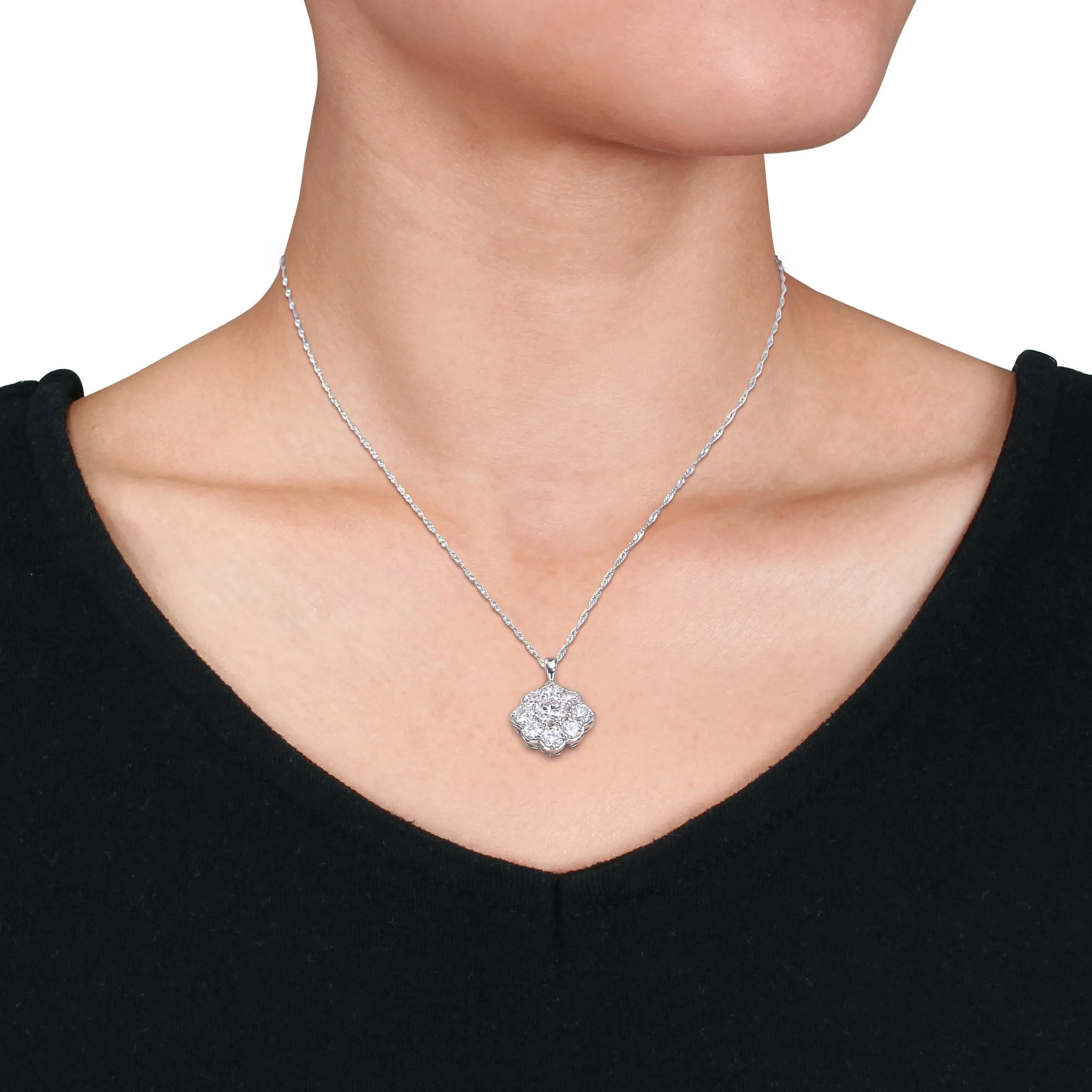 Round Floral Moissanite Pendant