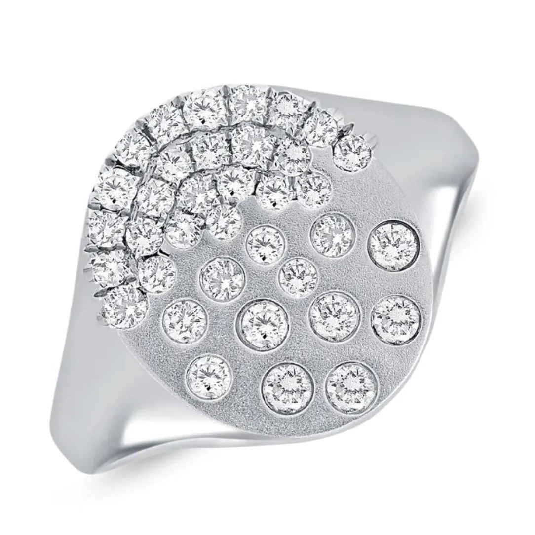 Scattered Oval Diamond Confetti Signet Ring