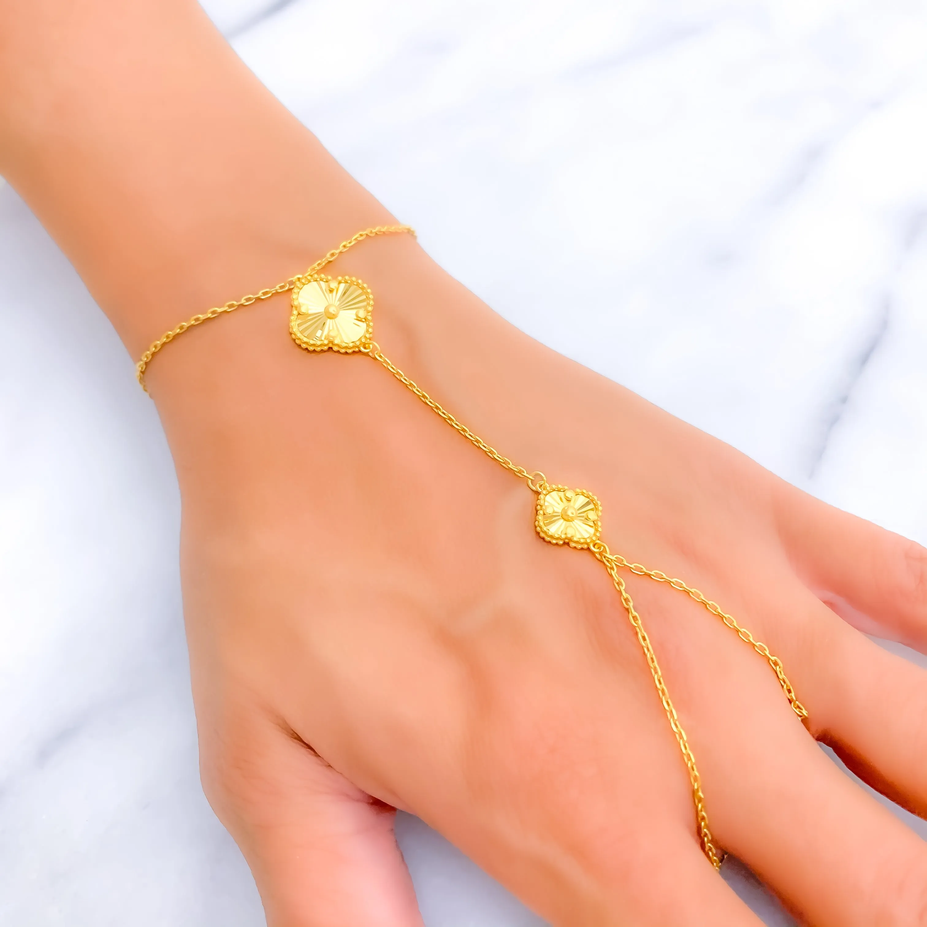Signature Heirloom 21k Gold Finger Bracelet