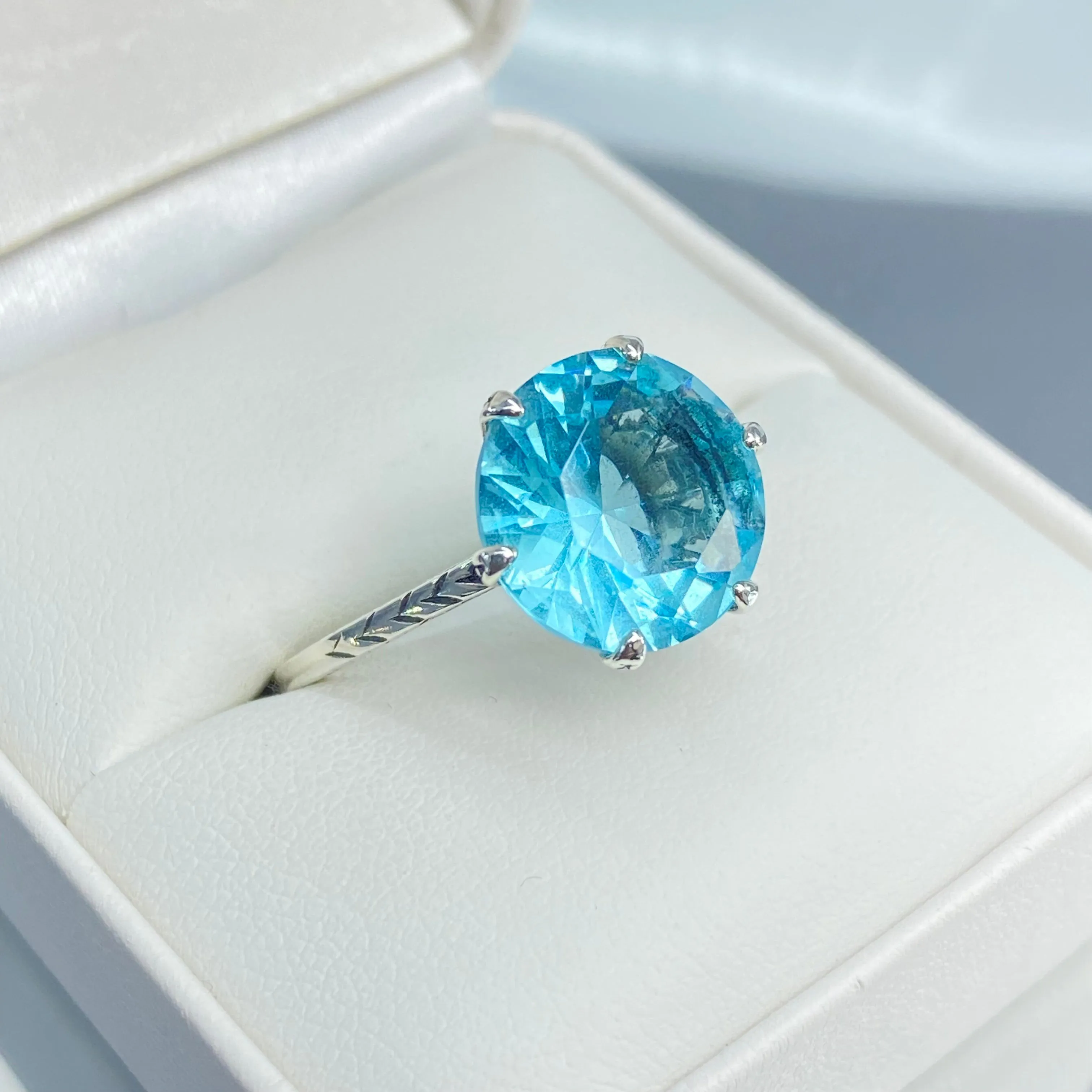 Solitaire Ring, Size 6, Aquamarine Blue Classic Jewelry #D37 - Ready to Ship