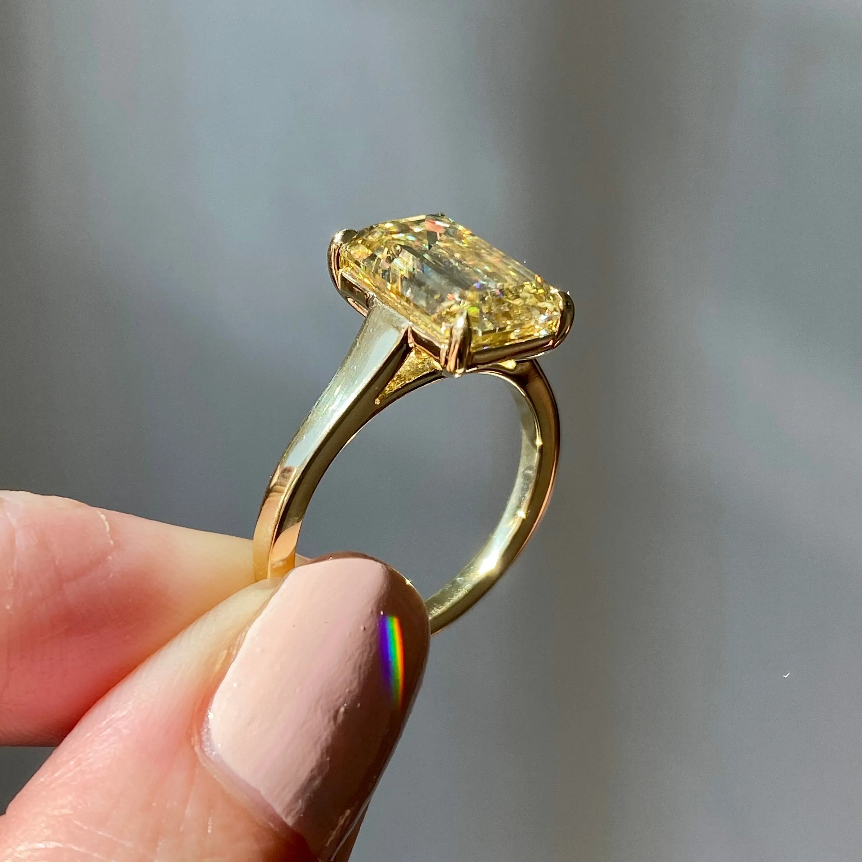 Stella (5.3ct) Emerald Moissanite Engagement Ring