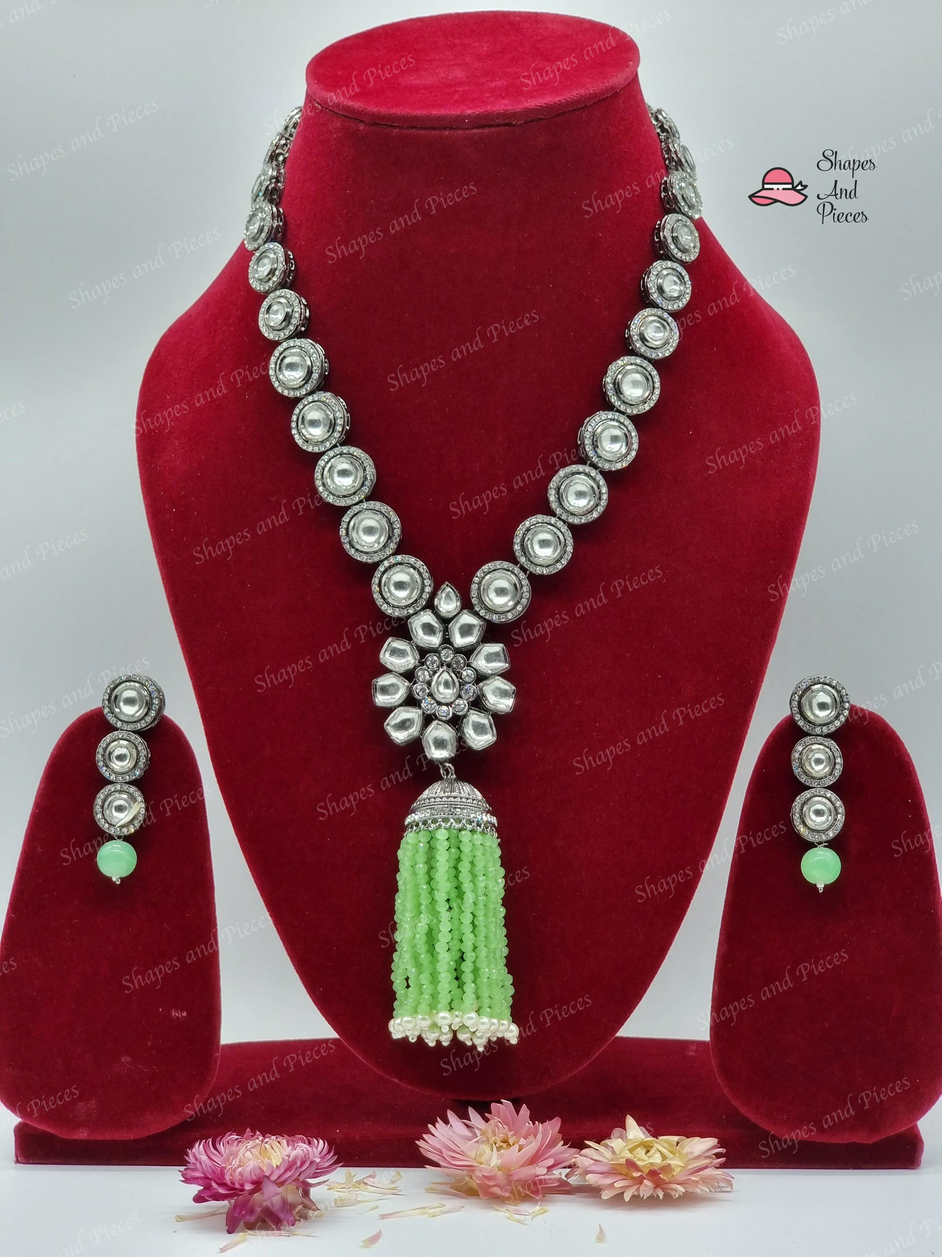 Vini Necklace Set